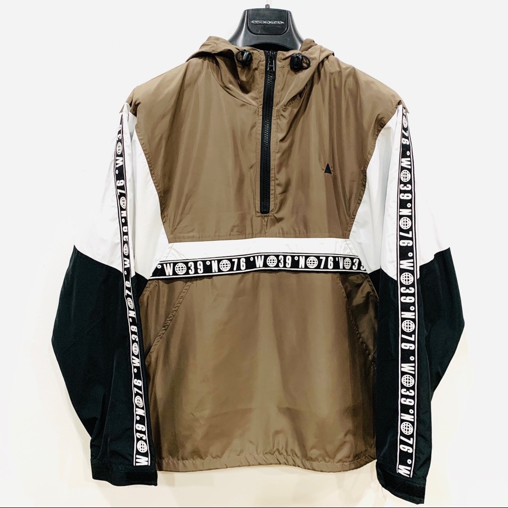 ASOS Men’s Overhead Windbreaker in Green & Black